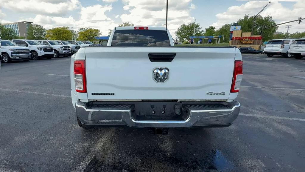 Used 2024 RAM 3500 Big Horn AWD/4WD image 7