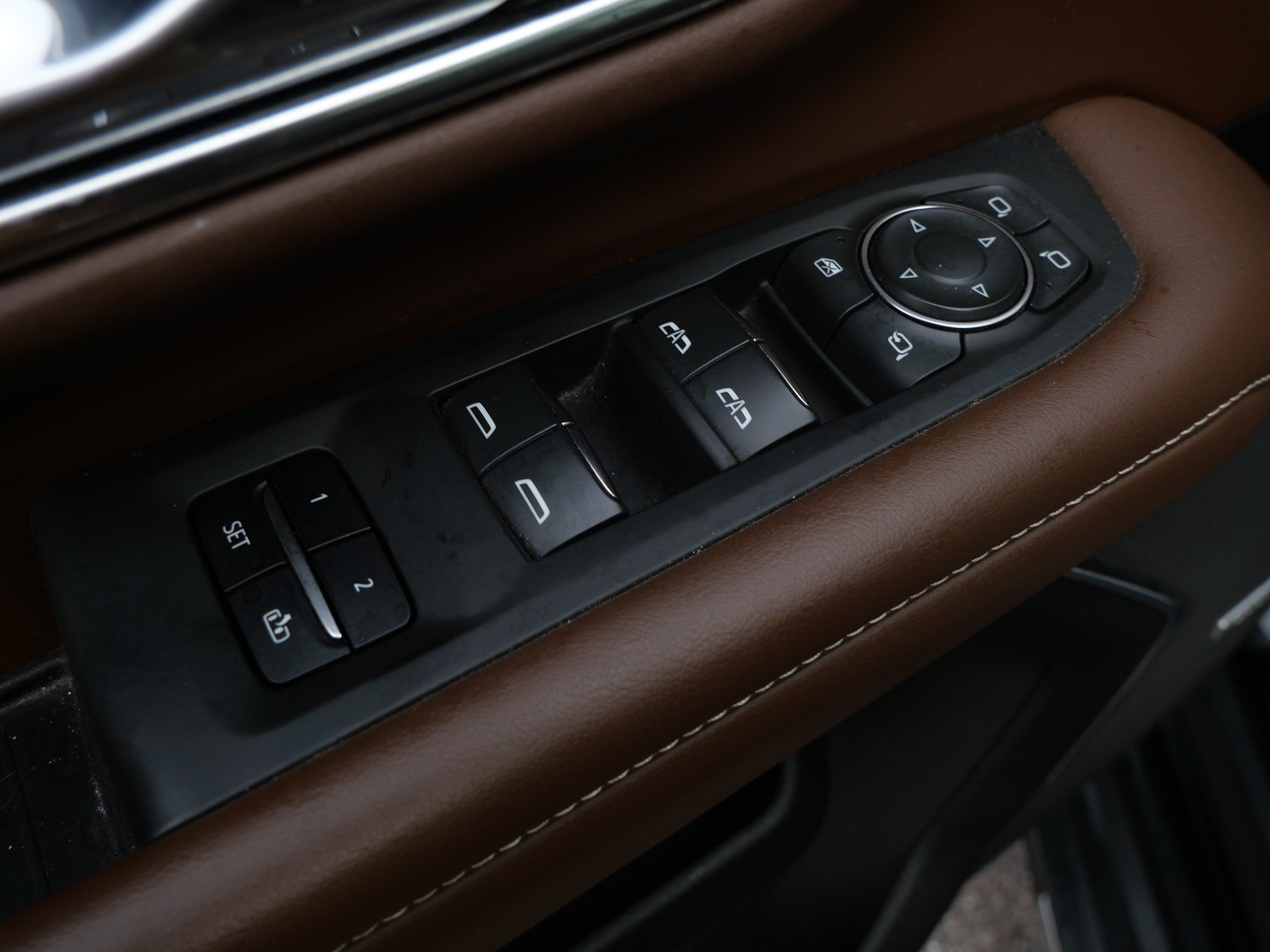 Certified 2021 Chevrolet Suburban High Country AWD/4WD image 21