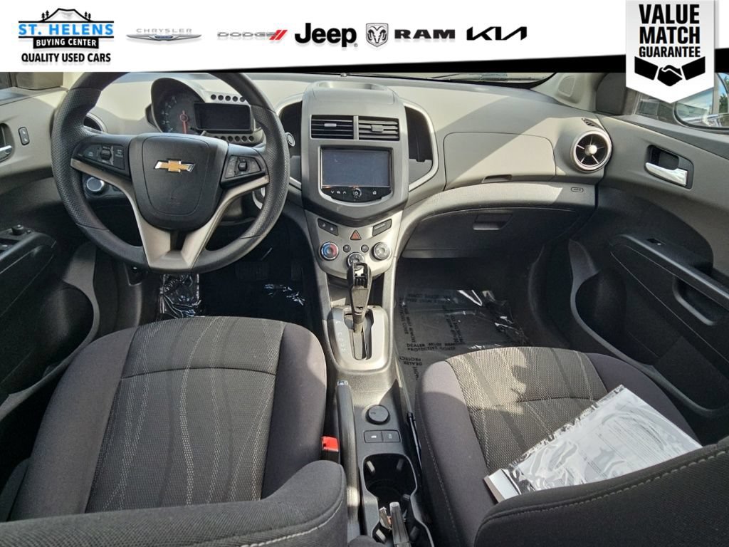Used 2015 Chevrolet Sonic LT FWD image 30