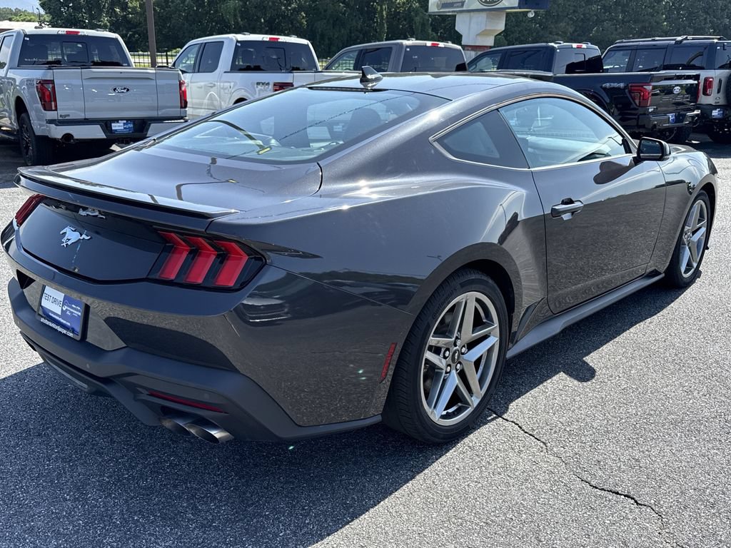 Used 2024 Ford Mustang Premium RWD image 7