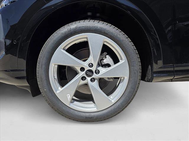 New 2025 Audi Q5 Premium Plus w/ Premium Plus image 9