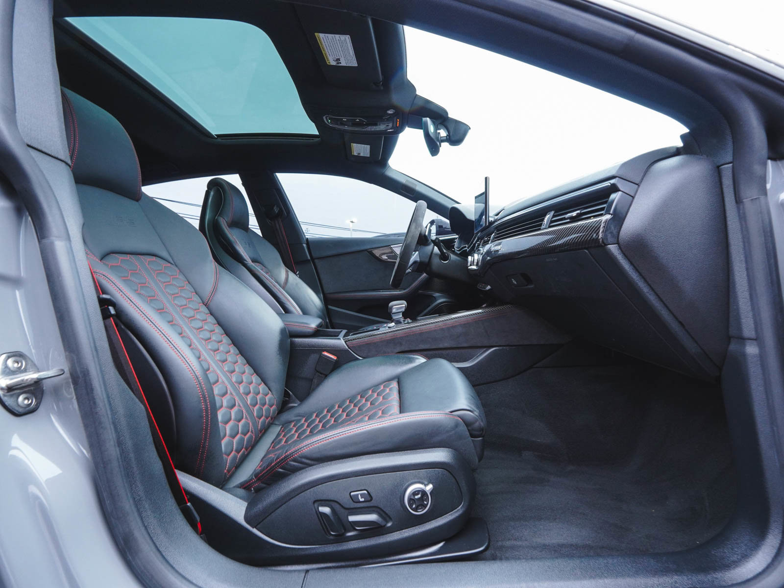 Used 2024 Audi RS 5 Sportback image 40