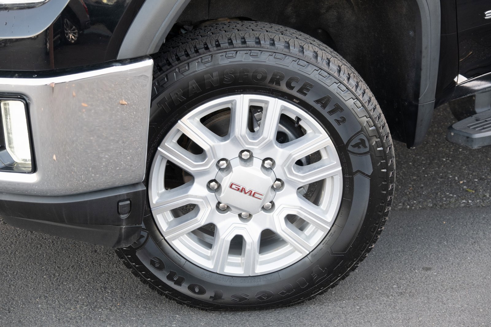 Used 2021 GMC Sierra 3500 SLT w/ SLT Premium Package image 26