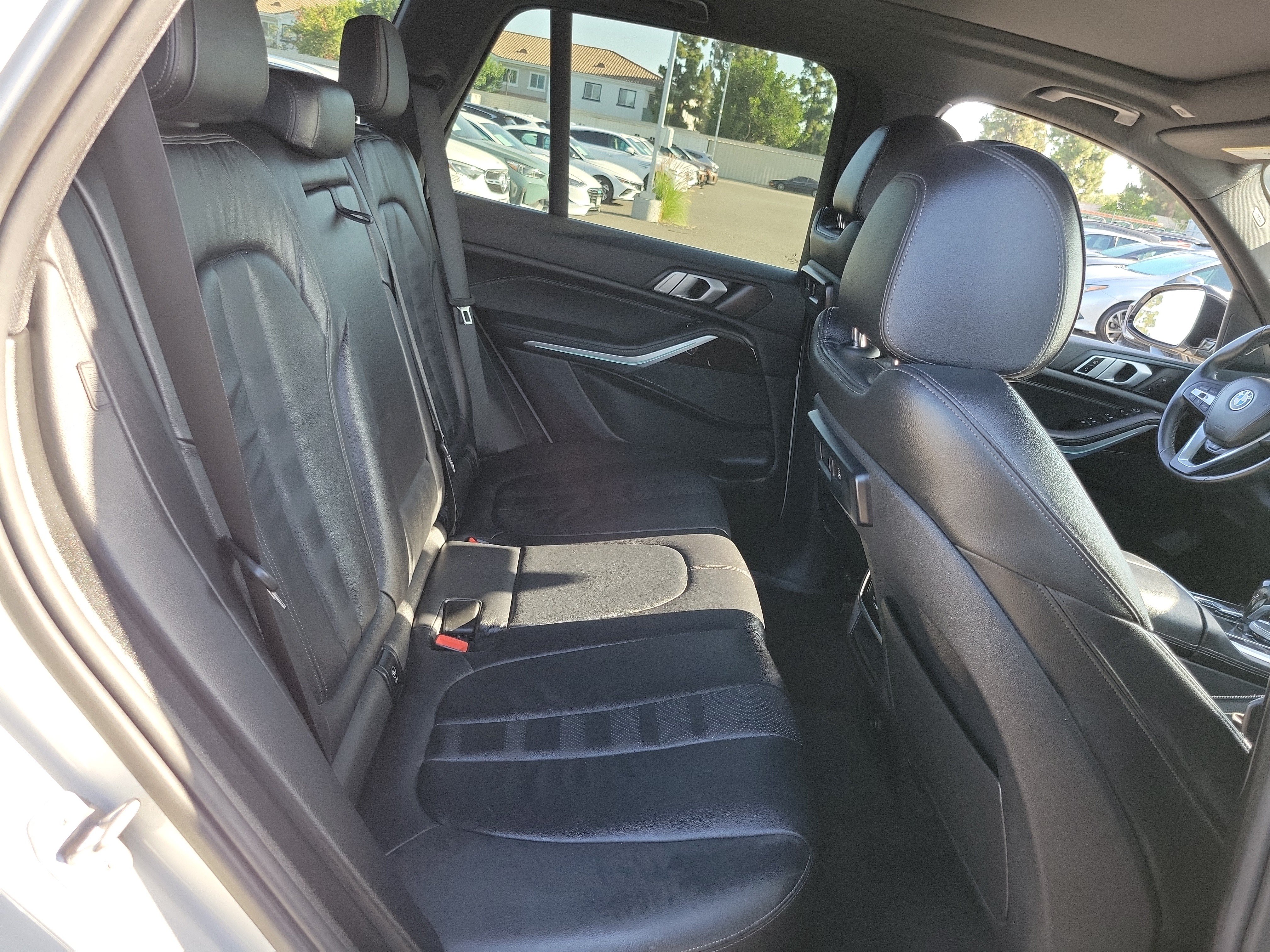 Used 2019 BMW X5 xDrive40i w/ Convenience Package AWD/4WD image 23