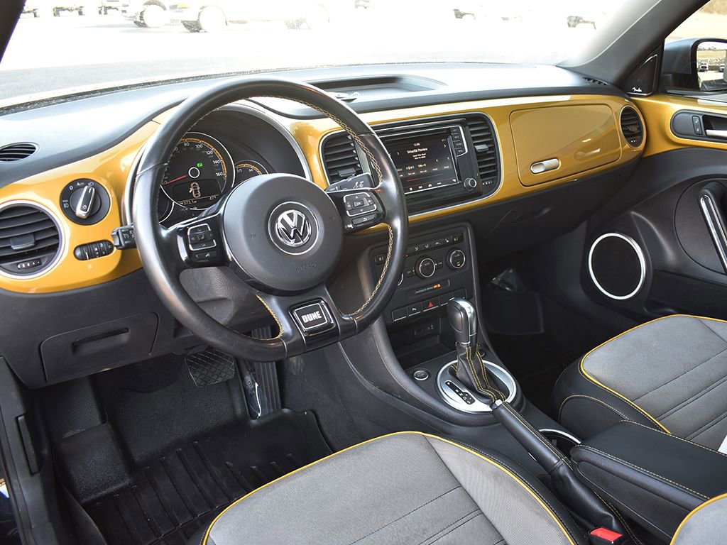 Used 2016 Volkswagen Beetle 1.8T Dune FWD image 5