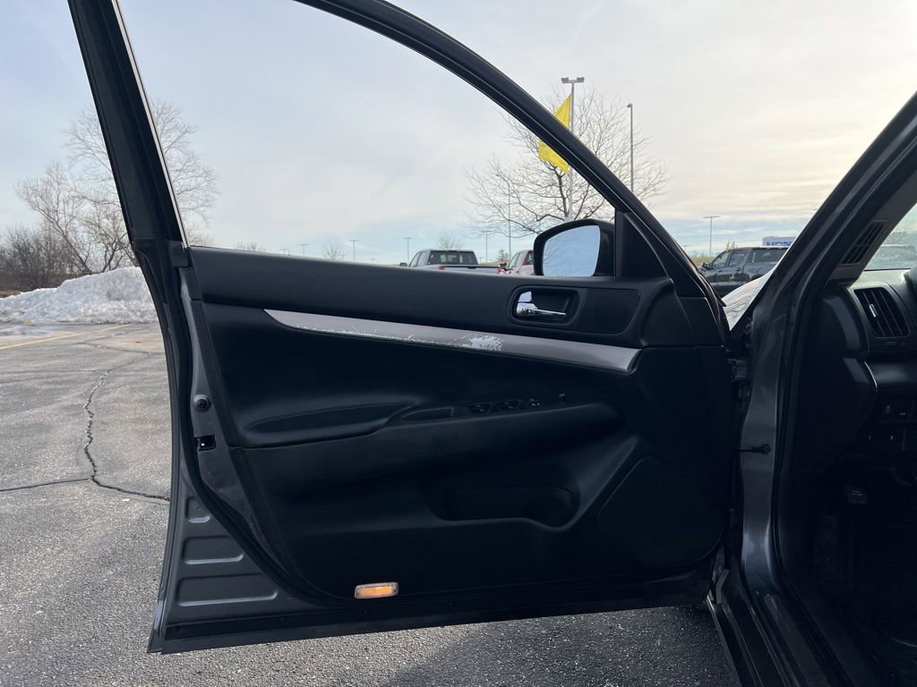 Used 2012 INFINITI G25 x image 7