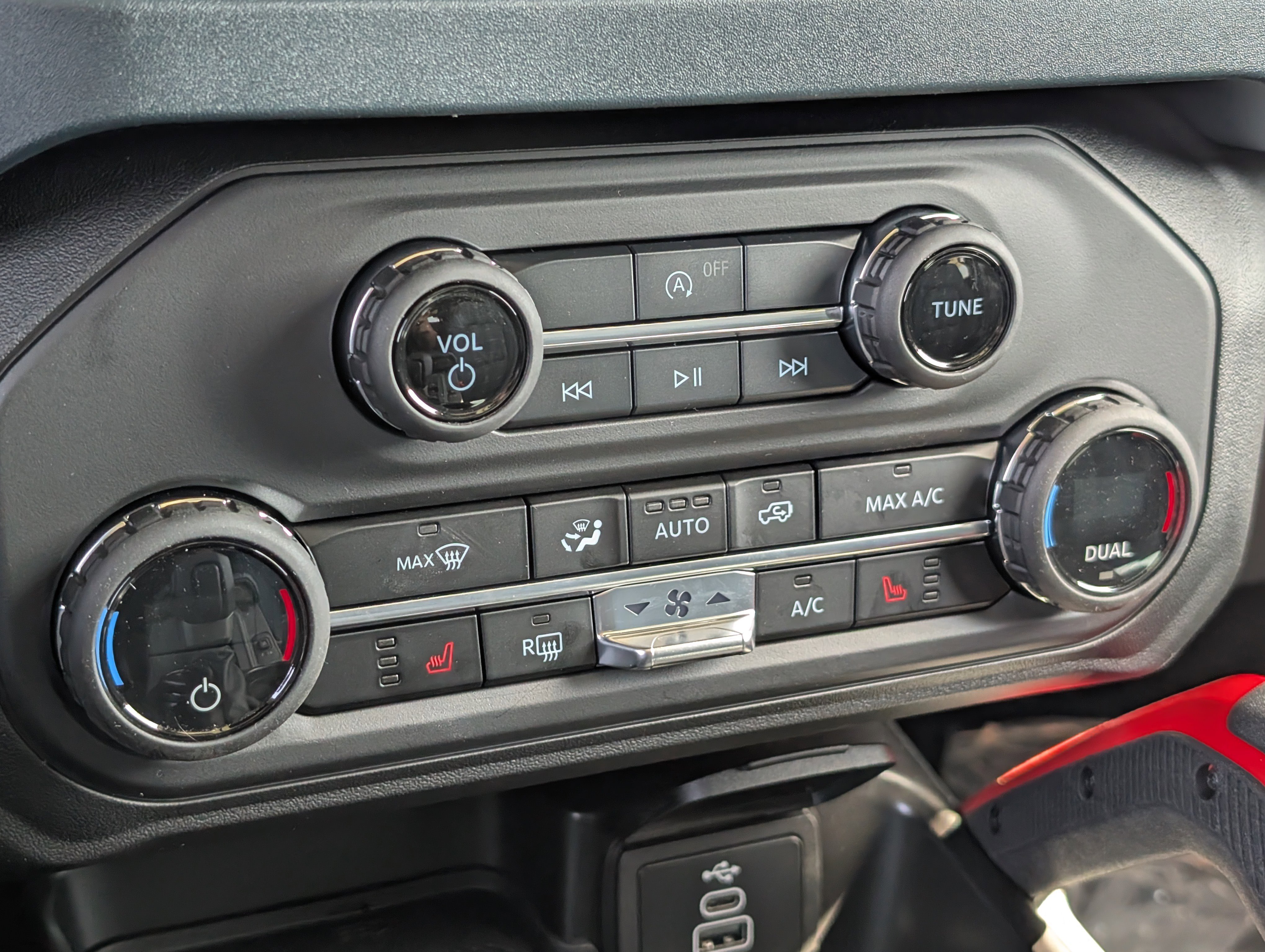 New 2026 Ford Bronco Heritage Edition image 16