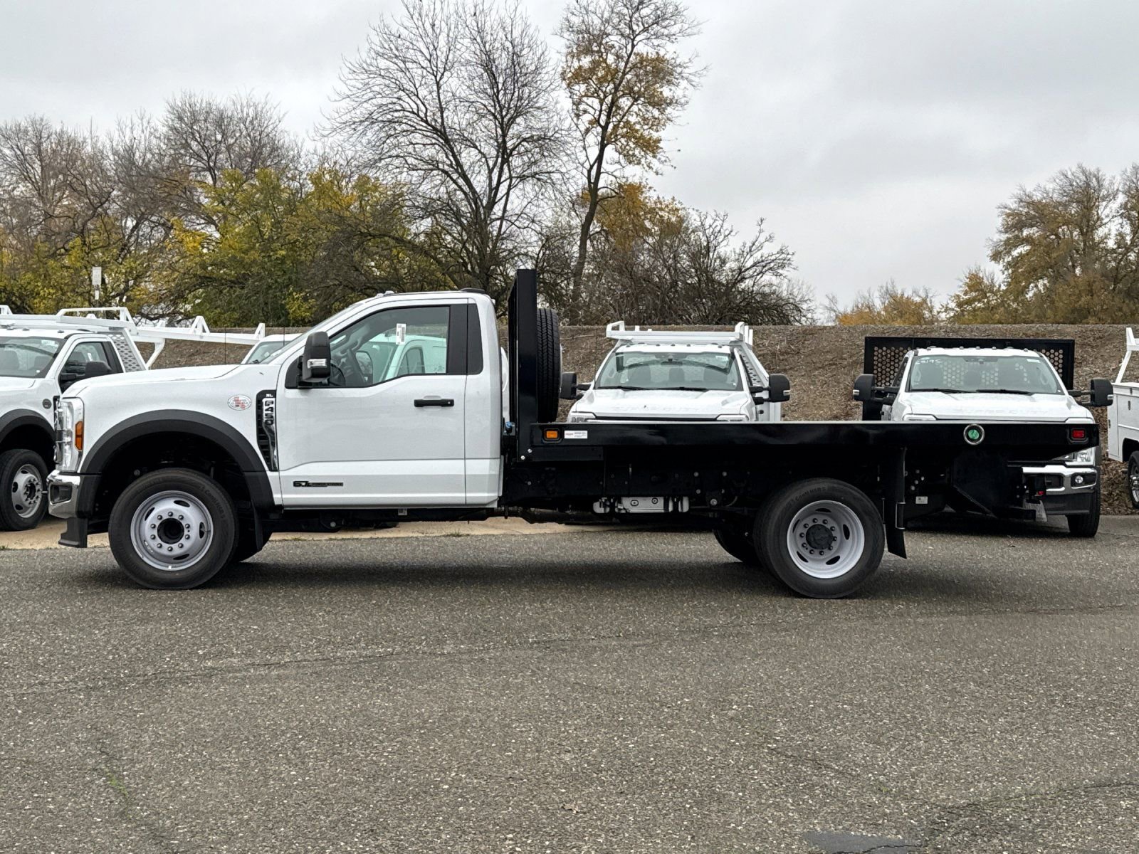 New 2025 Ford F450 XL w/ XL Chrome Package image 6