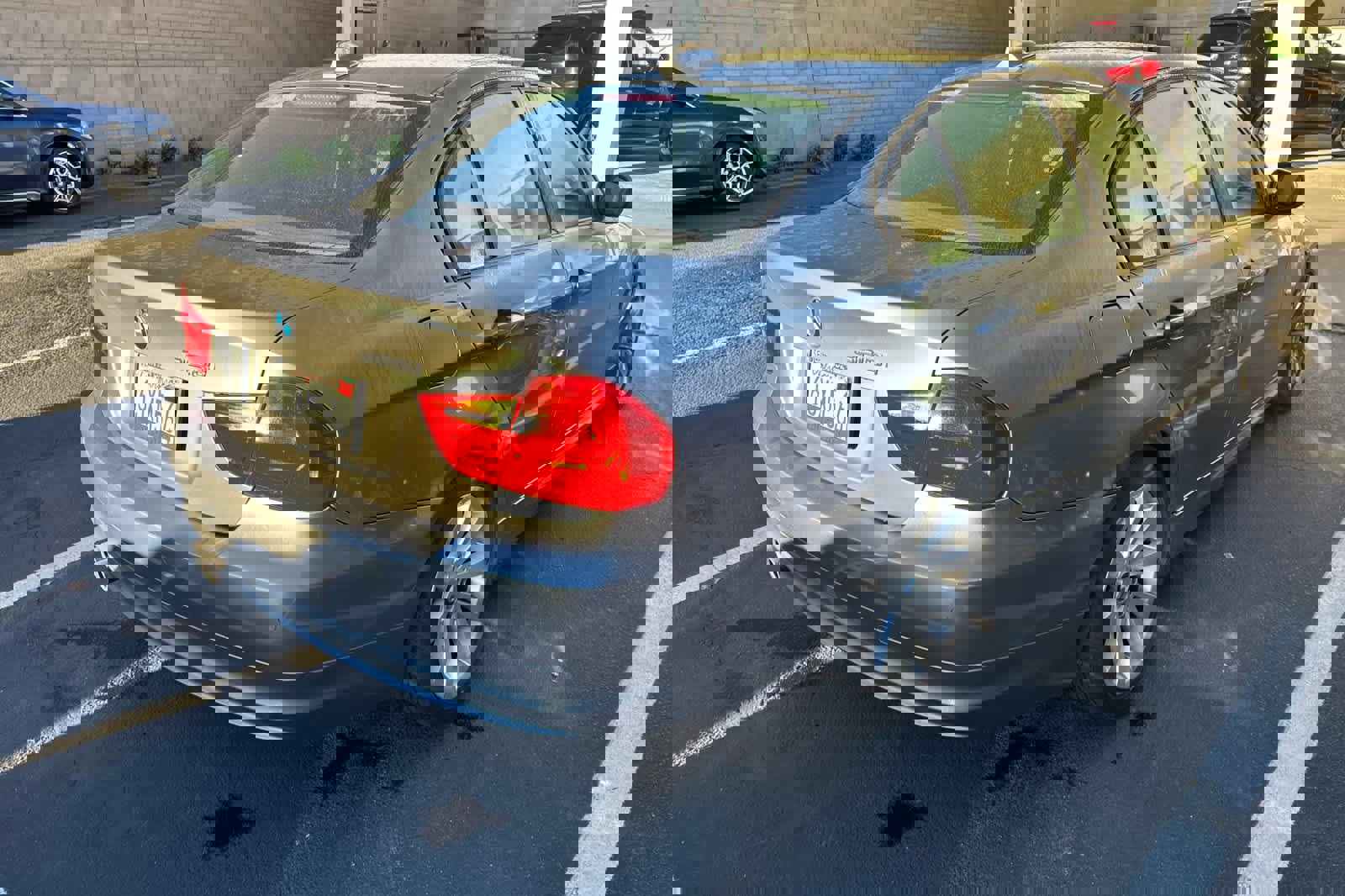 Used 2011 BMW 328i Sedan image 2