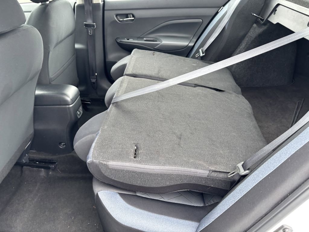 Used 2023 Nissan Versa SV FWD image 26