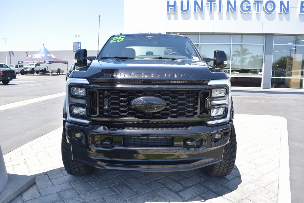 Used 2025 Ford F450 Lariat w/ FX4 Off-Road Package image 42
