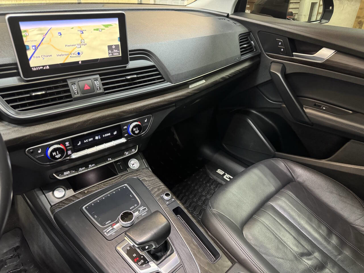 Used 2020 Audi Q5 2.0T Premium Plus w/ Premium Plus Package image 34