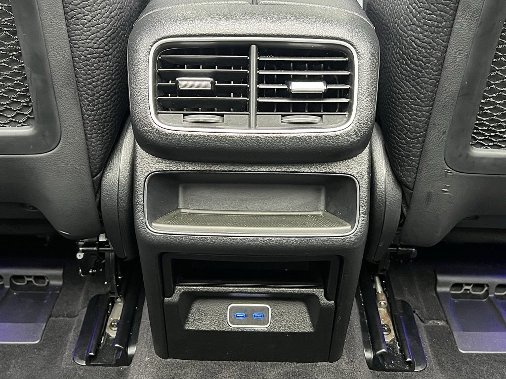 Used 2024 Mercedes-Benz GLE 450 4MATIC image 43