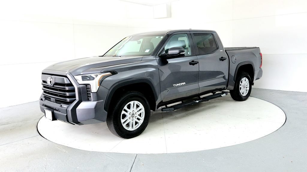 Used 2024 Toyota Tundra SR5 w/ SR5 Convenience Package AWD/4WD image 3