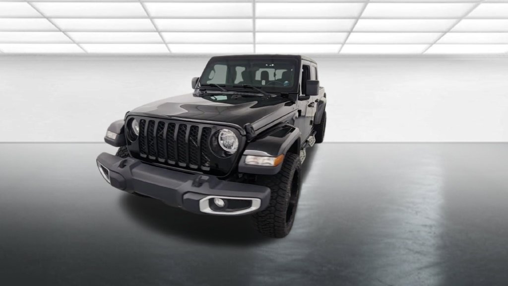 Used 2020 Jeep Gladiator Sport w/ Quick Order Package 24S AWD/4WD image 2