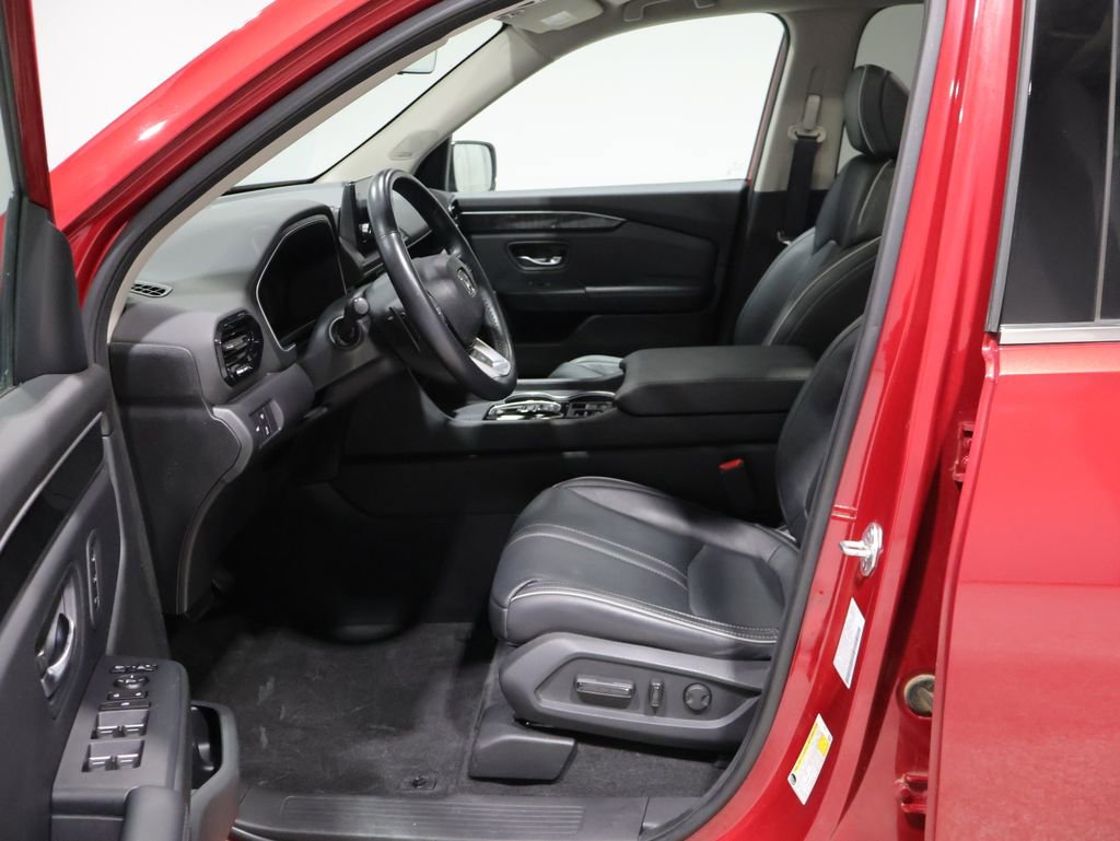 Used 2023 Honda Pilot Elite image 10