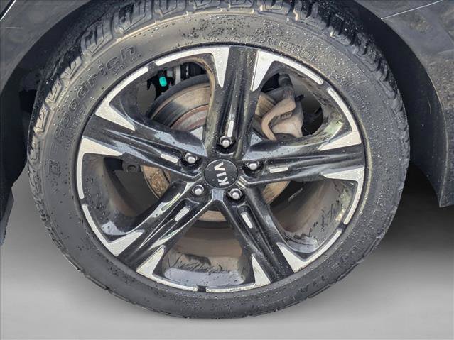 Used 2021 Kia K5 GT-Line FWD image 16