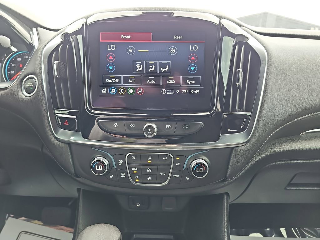 Used 2023 Chevrolet Traverse LT FWD image 30