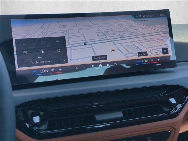 New 2026 BMW 330i Sedan w/ M Sport Package RWD image 14