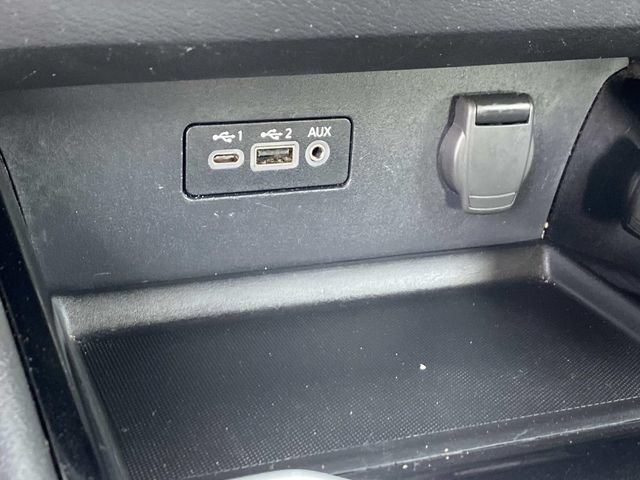 Used 2024 Nissan Altima 2.5 SV FWD image 10