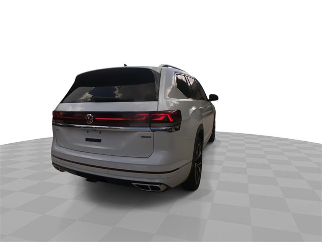 Used 2024 Volkswagen Atlas SEL Premium R-Line image 12