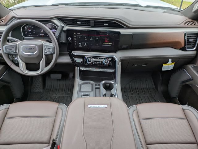 New 2026 GMC Sierra 2500 Denali w/ Denali Reserve Package AWD/4WD image 15