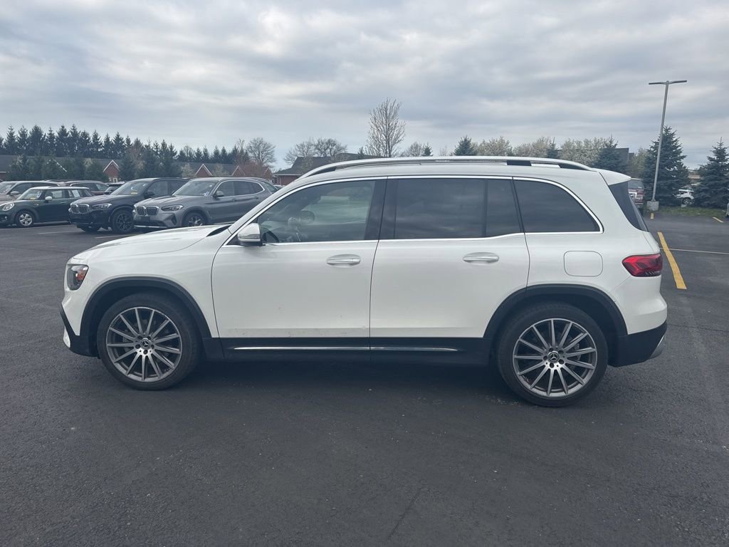Used 2021 Mercedes-Benz GLB 250 4MATIC image 7