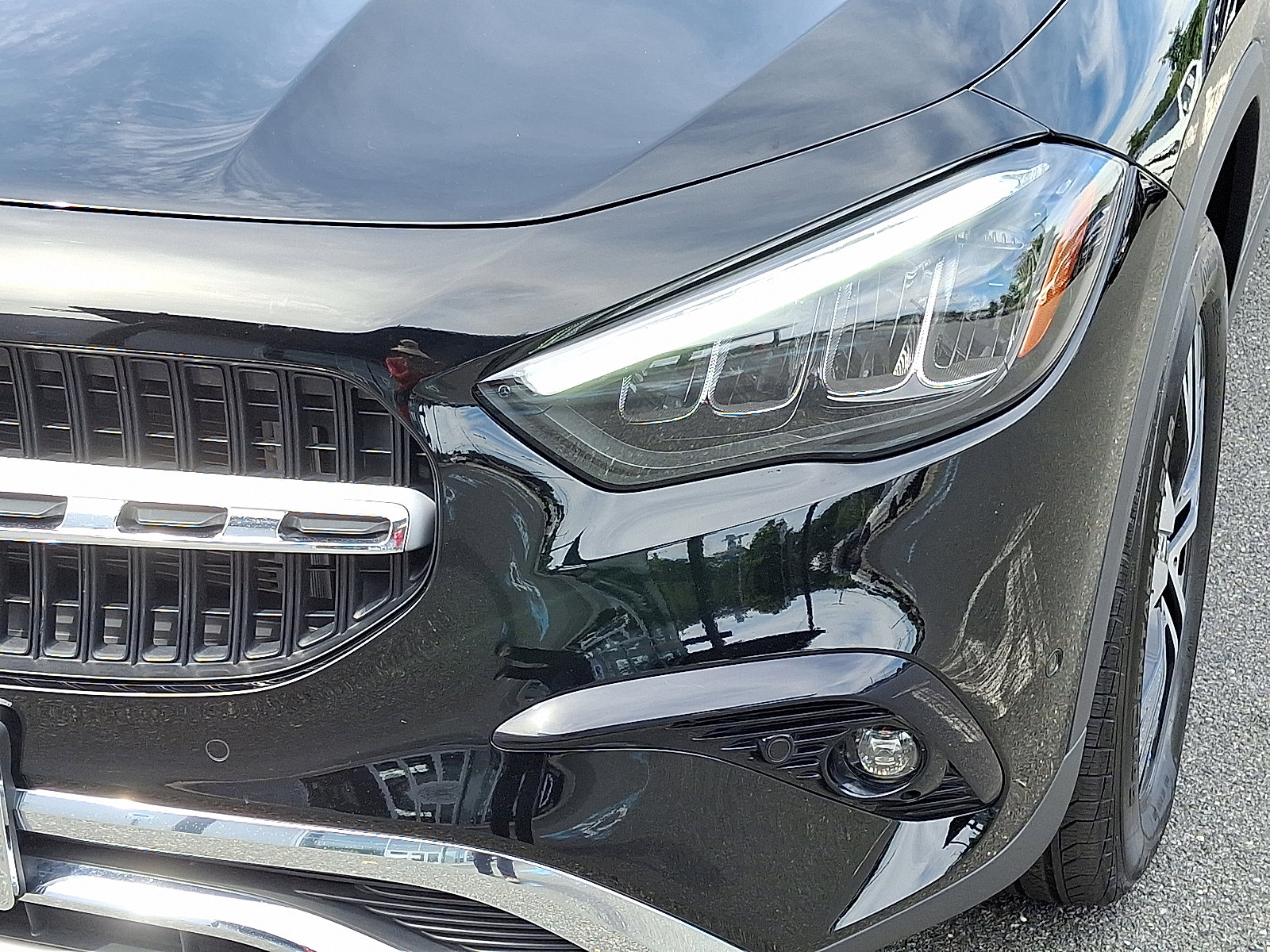 Certified 2025 Mercedes-Benz GLA 250 4MATIC image 9