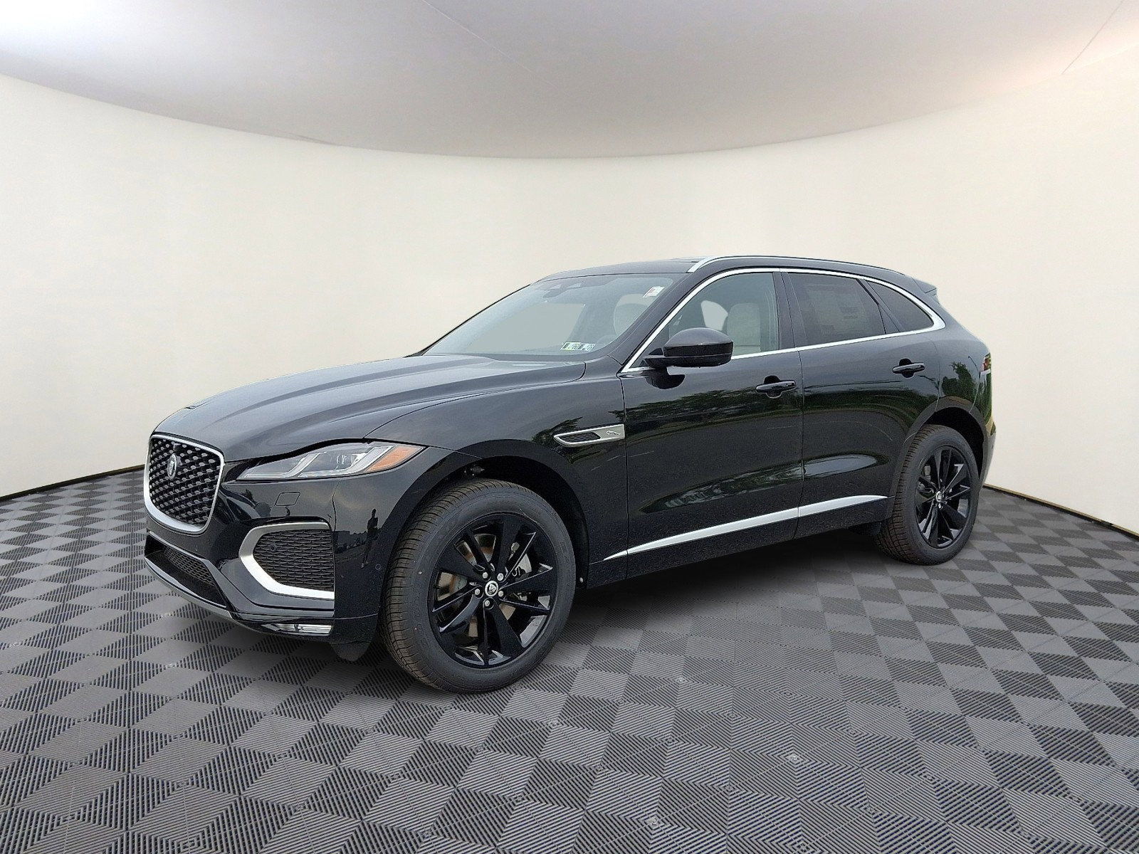 New 2026 Jaguar F-PACE R-Dynamic S video 1