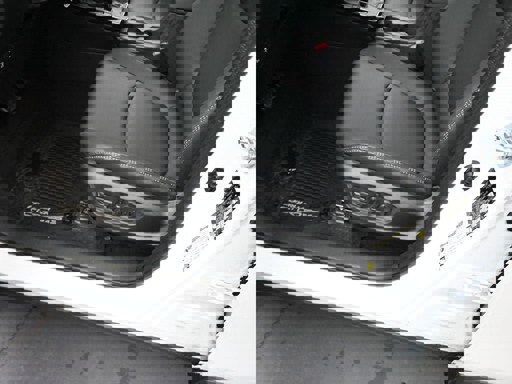 New 2026 Toyota Corolla Cross XLE w/ Convenience Package image 28