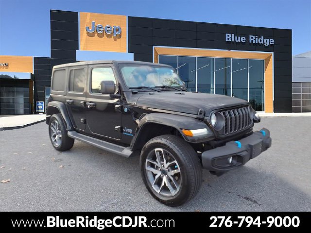 Used 2024 Jeep Wrangler Unlimited w/ Convenience Group