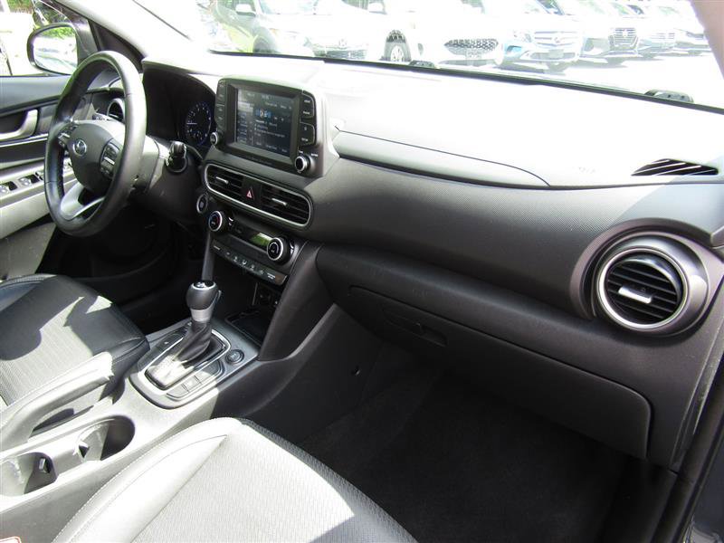 Used 2021 Hyundai Kona Limited image 37