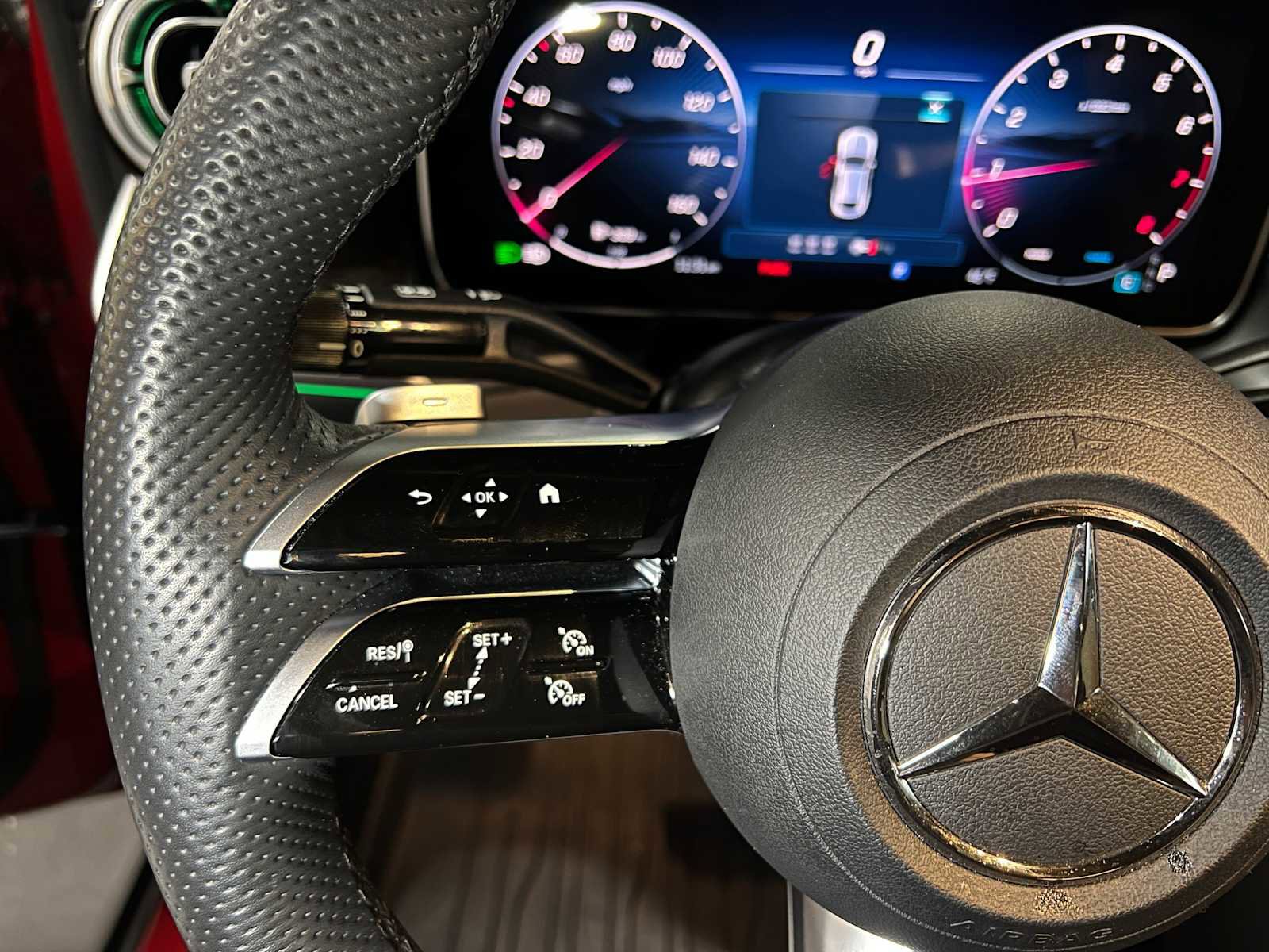 Certified 2025 Mercedes-Benz GLC 300 4MATIC image 27