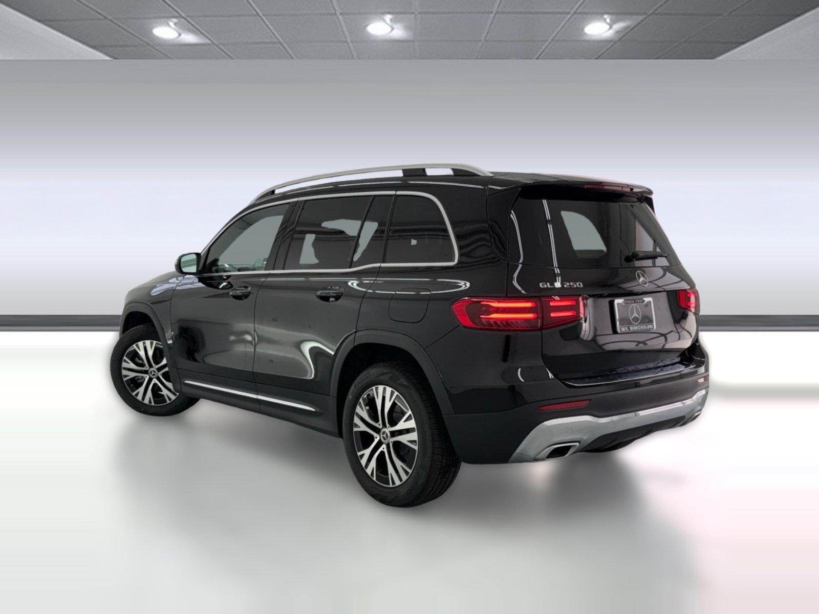 New 2026 Mercedes-Benz GLB 250 image 3