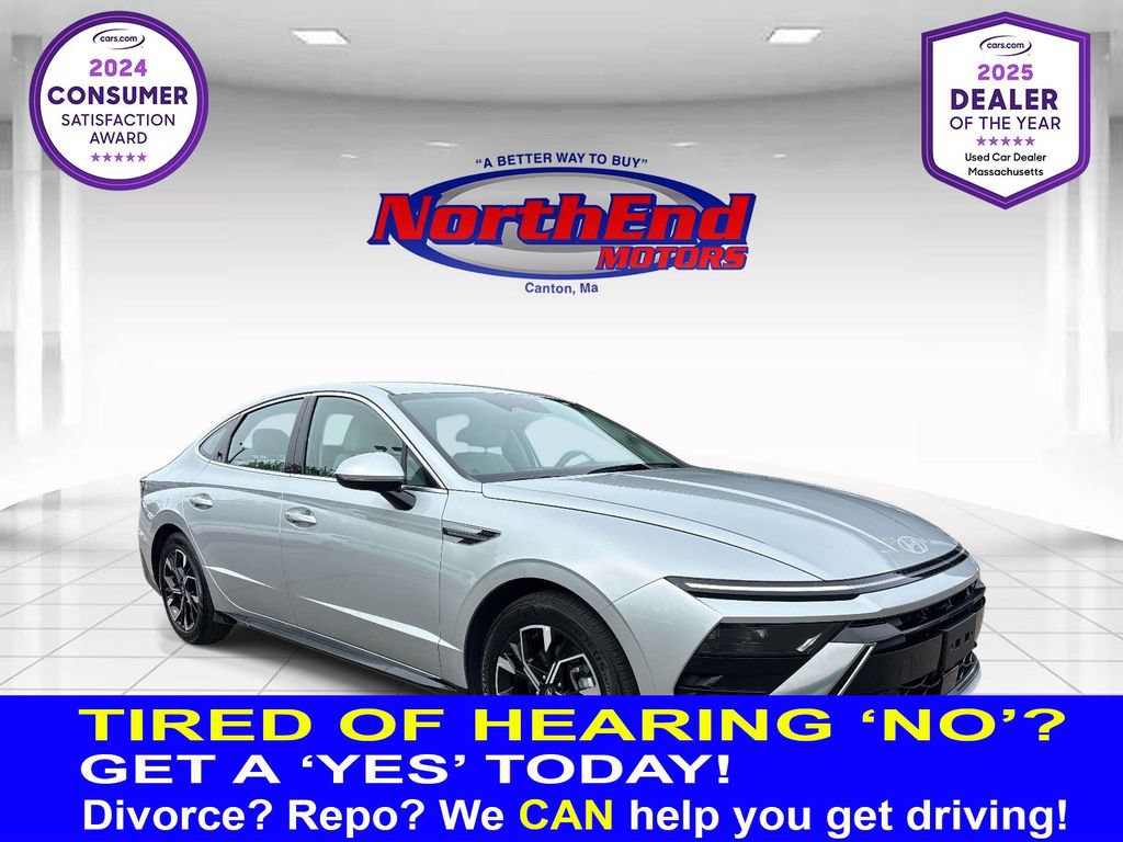 Used 2025 Hyundai Sonata SEL FWD image 1