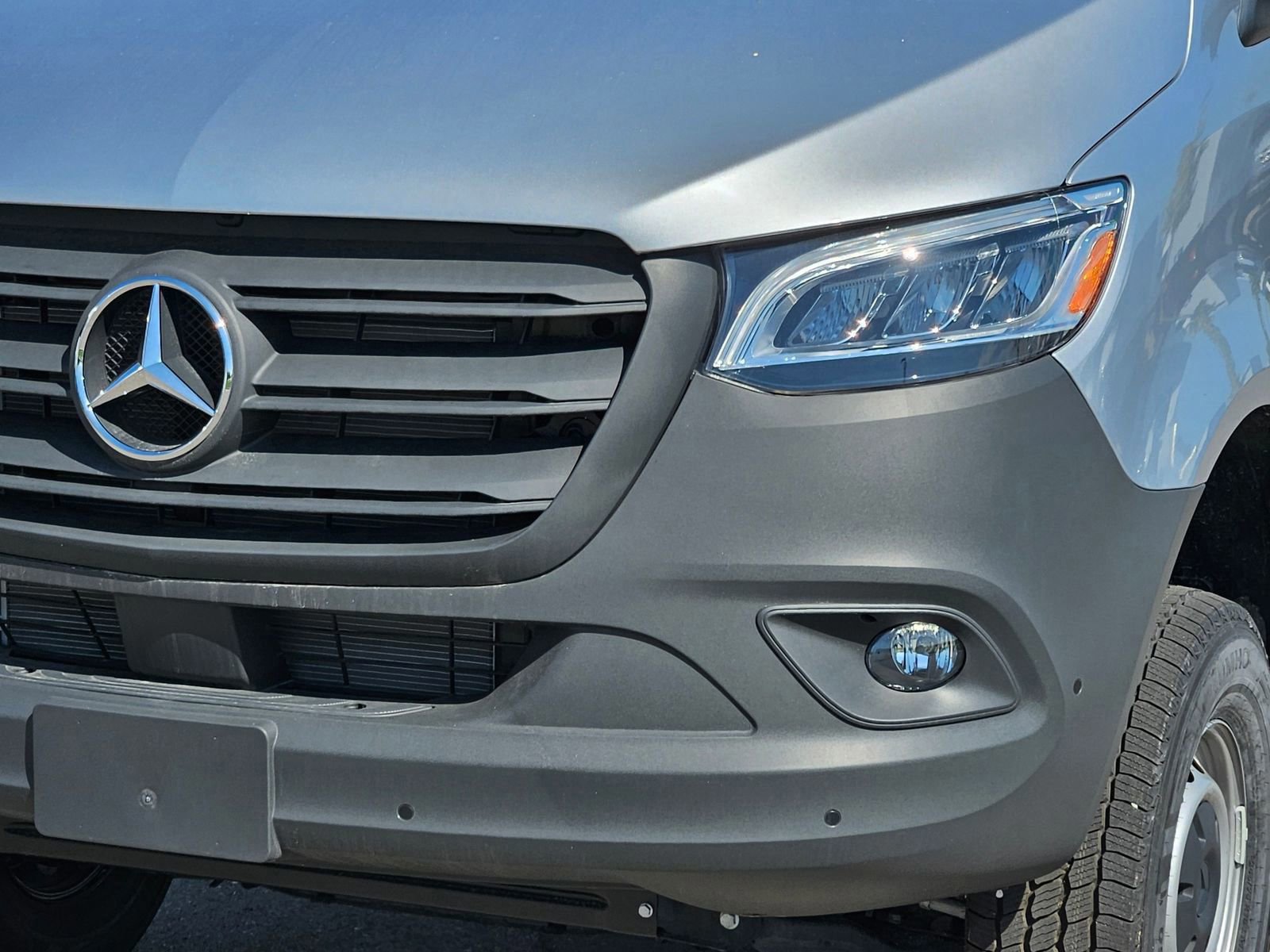 New 2025 Mercedes-Benz Sprinter 2500 image 9