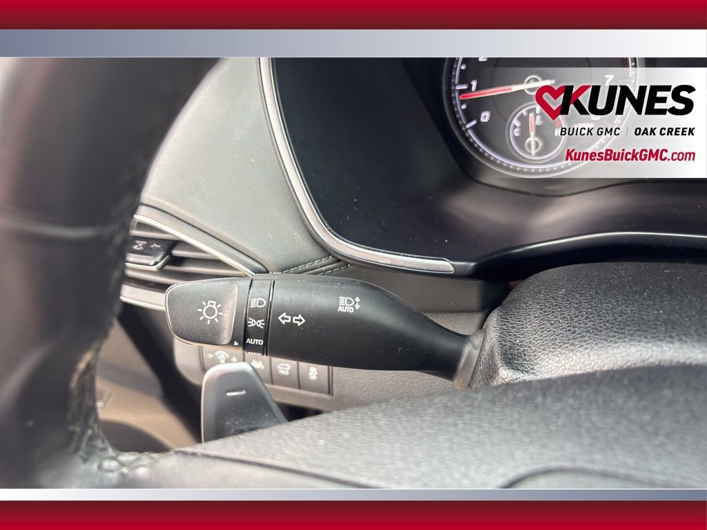 Used 2023 Hyundai Santa Fe SEL image 13