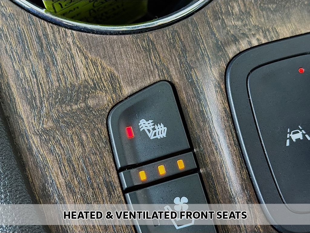 Used 2023 GMC Acadia Denali w/ Denali Ultimate Package image 10