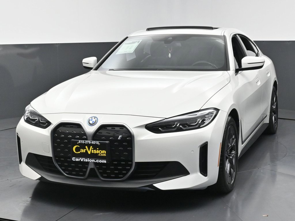 Used 2022 BMW i4 eDrive40 w/ Premium Package image 6