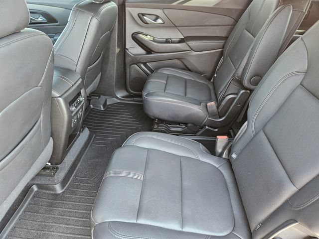 Used 2023 Chevrolet Traverse RS w/ LPO, Floor Liner Package AWD/4WD image 31