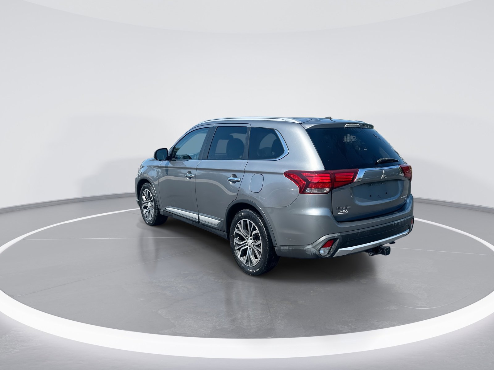 Used 2016 Mitsubishi Outlander GT AWD/4WD image 7