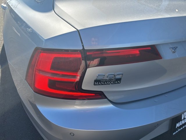 Used 2018 Volvo S90 T5 Momentum w/ Convenience Package image 10
