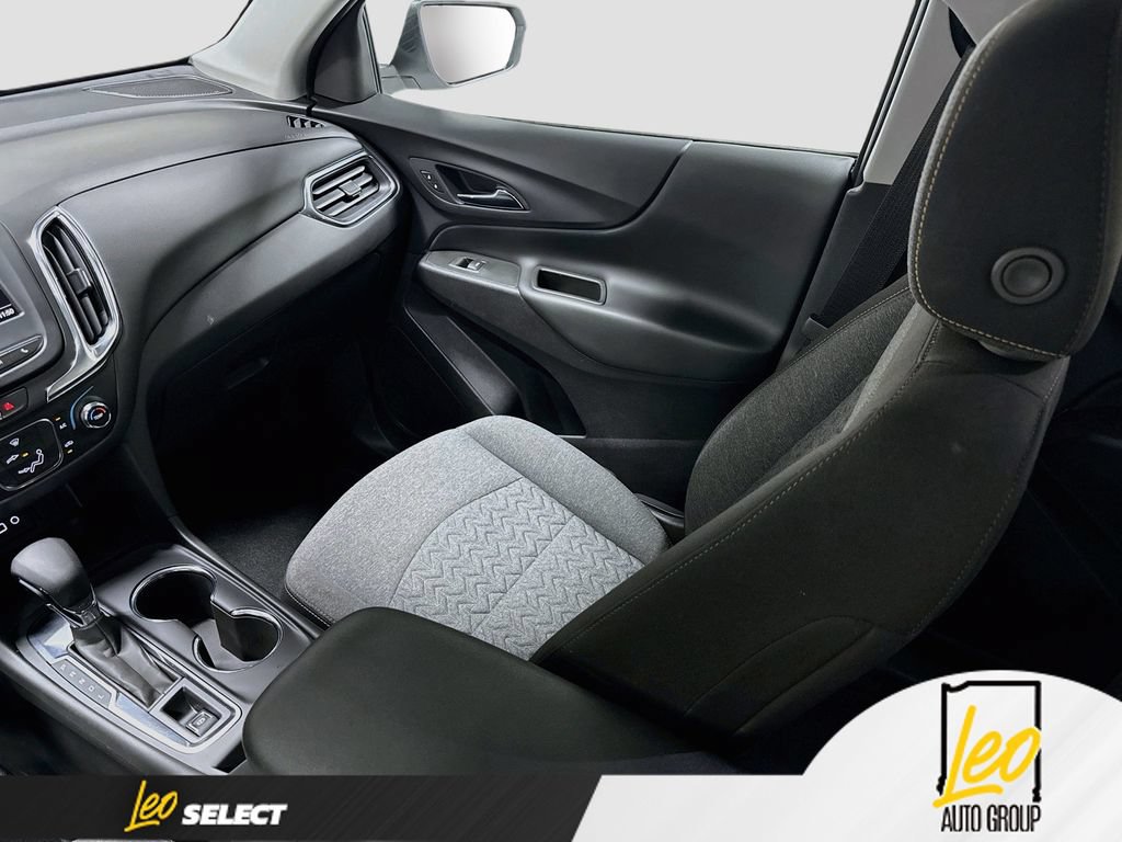 Used 2023 Chevrolet Equinox LT FWD image 23