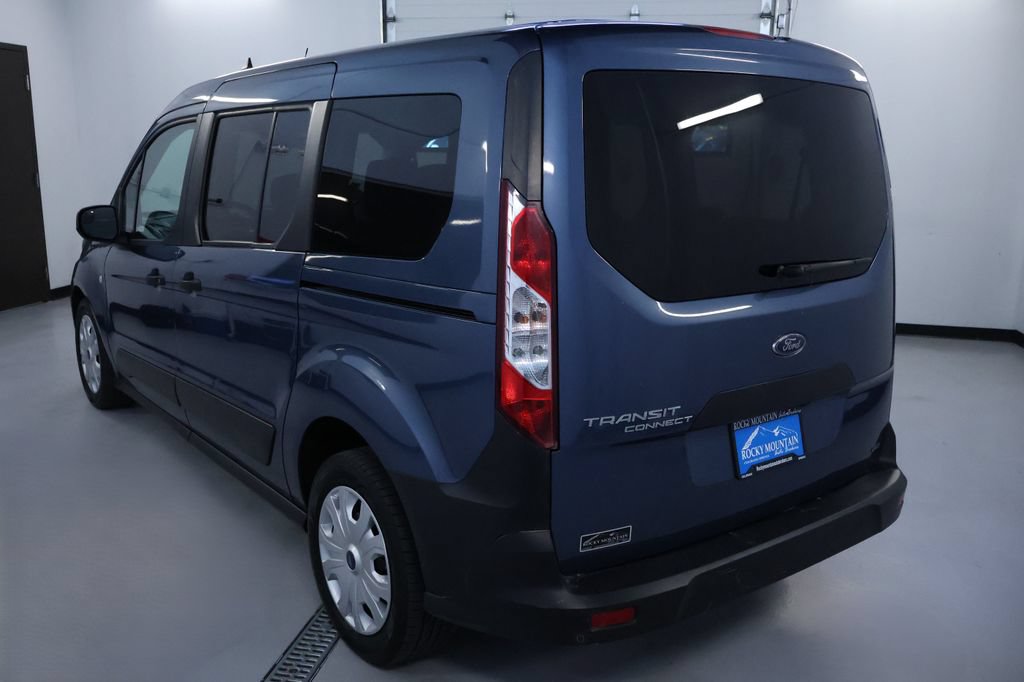 Used 2023 Ford Transit Connect XL FWD image 5