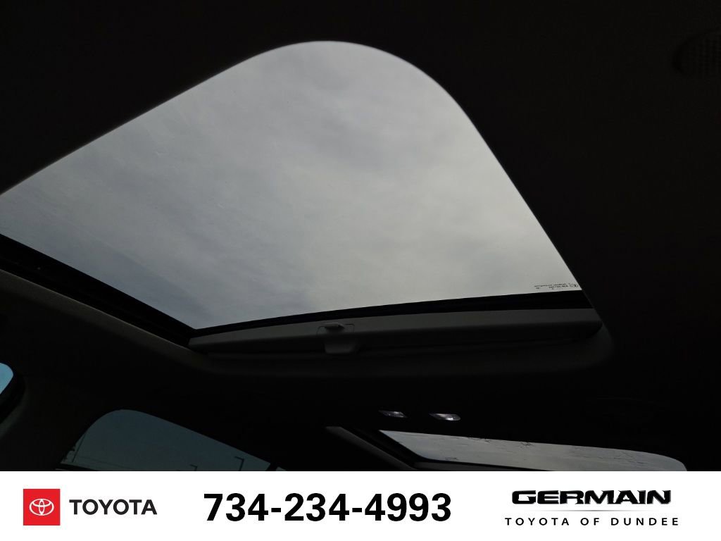 Used 2018 Chevrolet Traverse LT AWD/4WD image 14