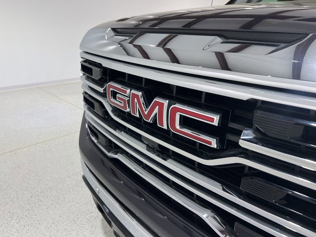 Used 2026 GMC Sierra 1500 SLT w/ SLT Premium Plus Package image 28