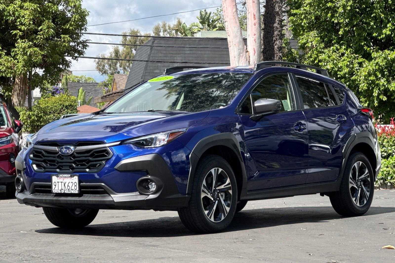 Used 2025 Subaru Crosstrek 2.0i Premium w/ Crosstrek Mirror Package AWD/4WD image 8