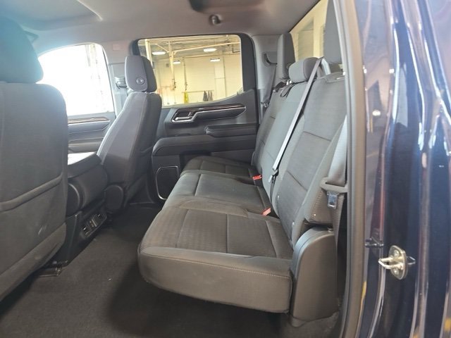 Used 2023 Chevrolet Silverado 1500 LT AWD/4WD image 14