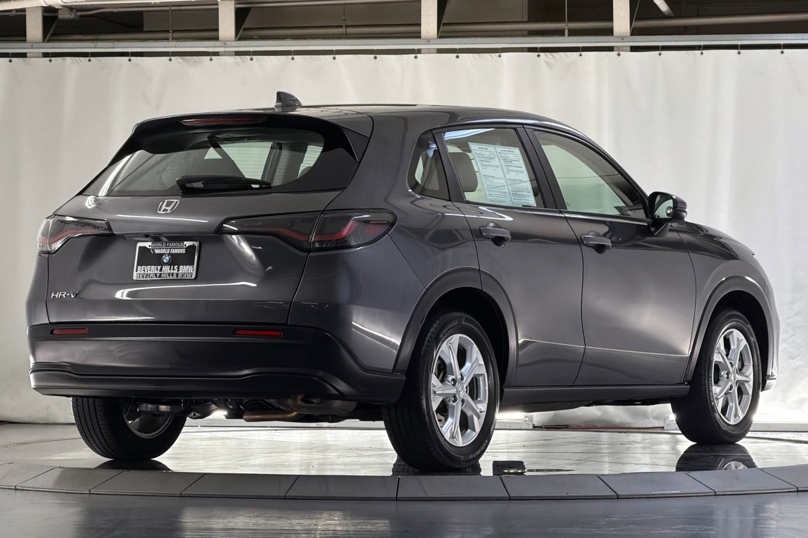 Used 2025 Honda HR-V LX image 9