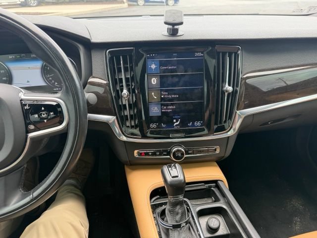 Used 2018 Volvo S90 T5 Momentum w/ Momentum Plus Package AWD/4WD image 13